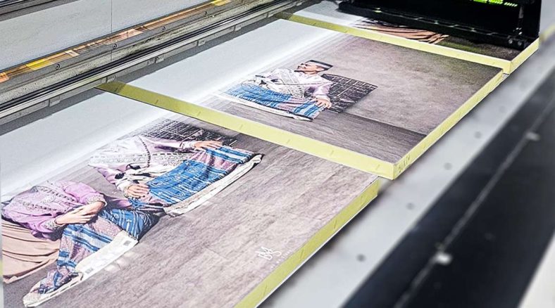 Fotocopy Holografik untuk Dokumen Arsip Kantor Modern